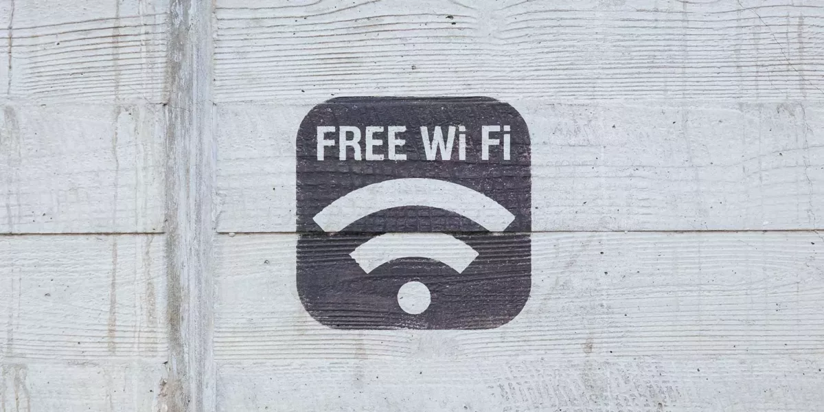 Free Wi-Fi Sign